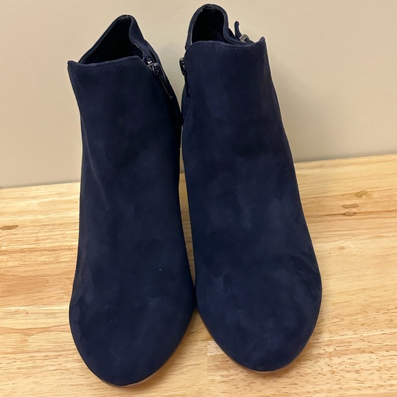 Gianni Bini Dark Blue Ankle Booties - Picture 2 of 8